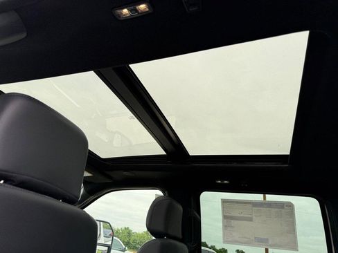 New 2026 Ford F250 Platinum AWD/4WD image 6