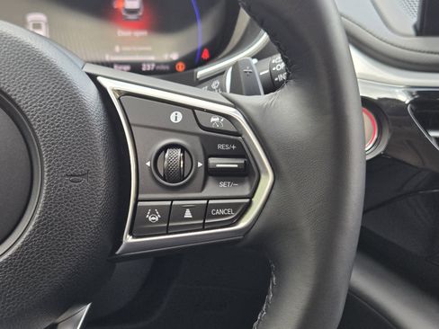 Certified 2026 Acura MDX w/ Technology Package FWD image 29