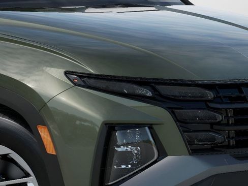 New 2026 Hyundai Tucson SE image 9