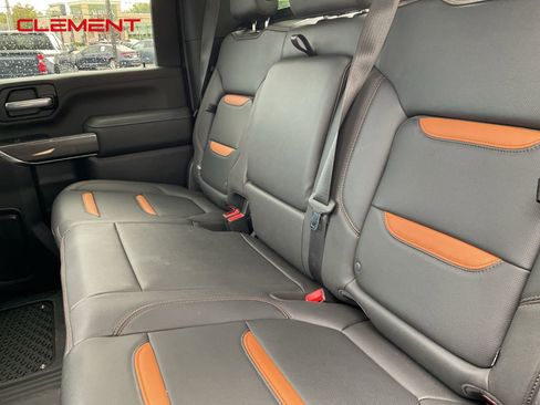 Used 2022 GMC Sierra 2500 AT4 w/ AT4 Premium Plus Package image 26