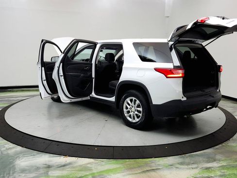 Used 2019 Chevrolet Traverse LS FWD image 12