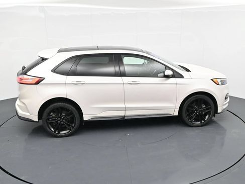 Used 2019 Ford Edge ST w/ Equipment Group 401A AWD/4WD image 25