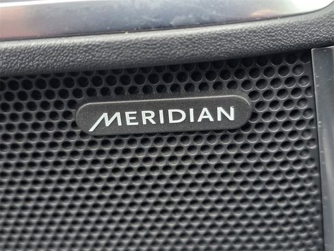 Used 2018 Jaguar E-PACE S image 20