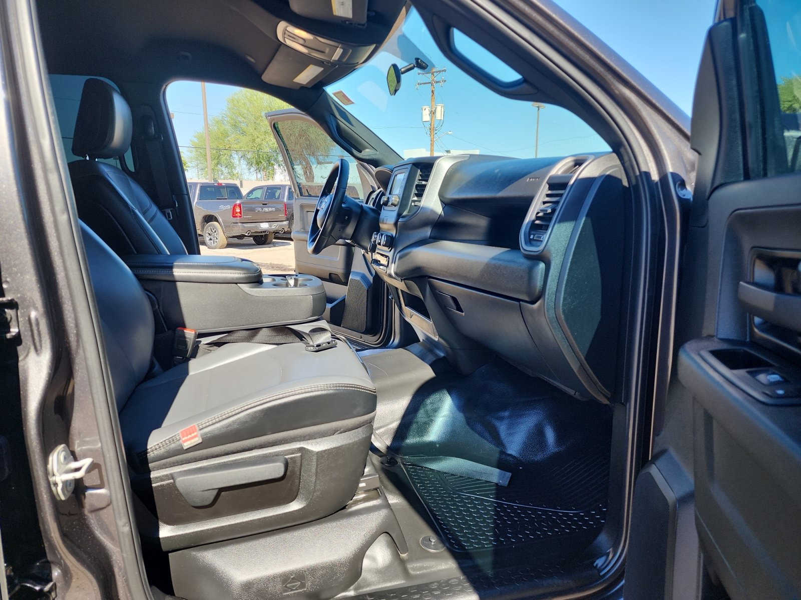 Used 2024 RAM 2500 Tradesman w/ Protection Group AWD/4WD image 28