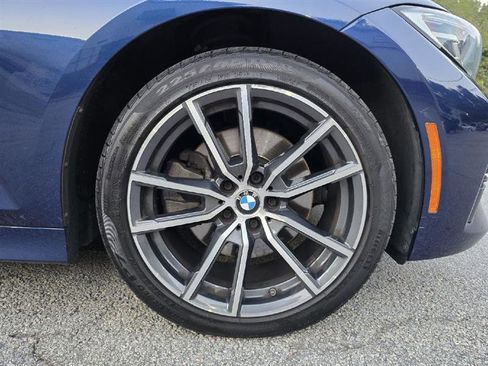 Used 2019 BMW 330i xDrive Sedan w/ Convenience Package image 22