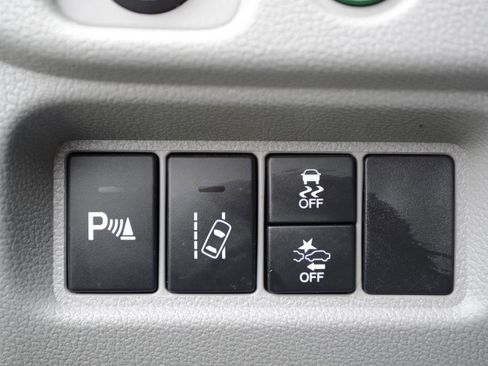 Used 2016 Honda Pilot Touring image 38