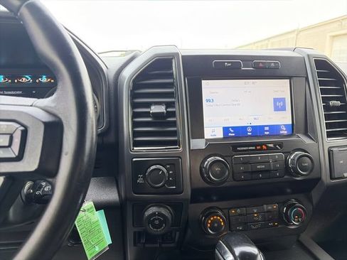 Used 2019 Ford F150 XLT w/ Equipment Group 302A Luxury AWD/4WD image 28