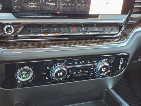 Used 2023 GMC Sierra 1500 Elevation w/ X31 Off-Road Package image 12