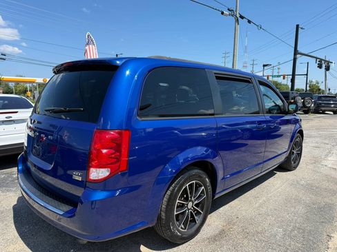 Used 2019 Dodge Grand Caravan GT FWD image 6