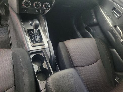 Used 2018 Mitsubishi Outlander Sport ES AWD/4WD image 26
