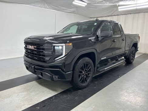 Certified 2023 GMC Sierra 1500 Elevation w/ Preferred Package AWD/4WD image 5