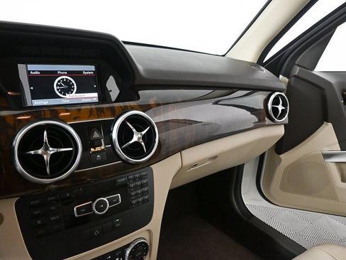 Used 2014 Mercedes-Benz GLK 350 2WD image 13