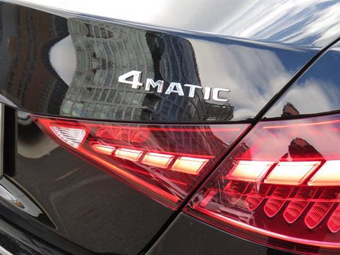 Used 2025 Mercedes-Benz C 300 4MATIC Sedan image 30