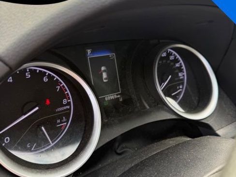 Used 2023 Toyota Camry LE image 10