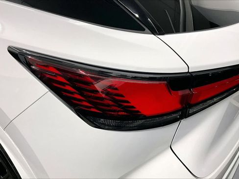 Used 2024 Lexus RX 500h F Sport w/ Convenience Package AWD/4WD image 29