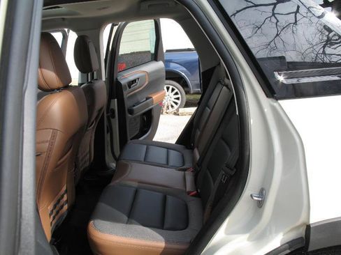 Used 2024 Ford Bronco Sport Outer Banks w/ Tech Package image 26