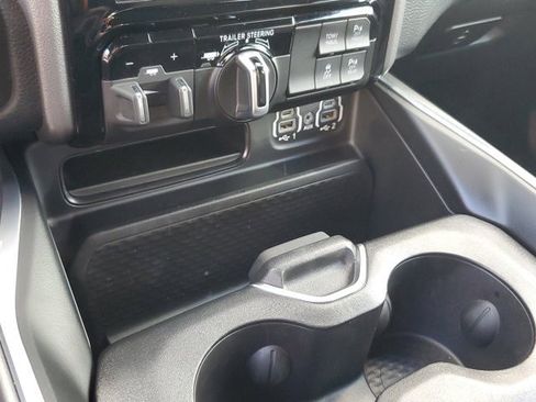 Certified 2024 RAM 1500 Big Horn RWD image 26