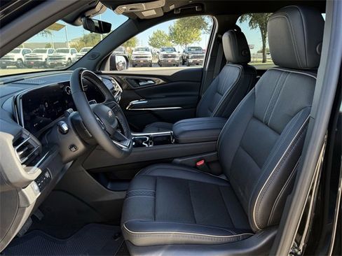 New 2026 Chevrolet Traverse High Country image 23