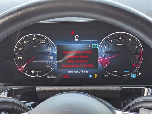 Used 2025 Mercedes-Benz GLA 250 4MATIC w/ Winter Package image 26