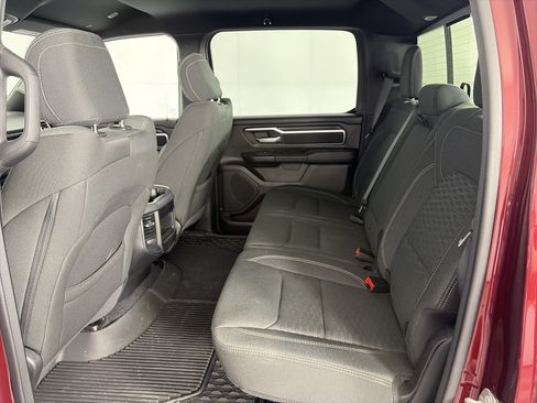 Used 2025 RAM 1500 Big Horn AWD/4WD image 7