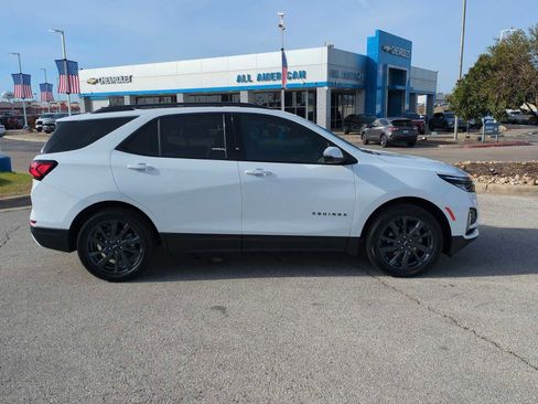 Used 2024 Chevrolet Equinox RS w/ RS Leather Package image 9