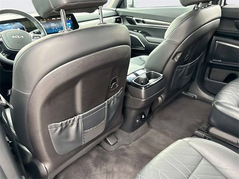 Used 2024 Kia Telluride SX Prestige X-Line image 17