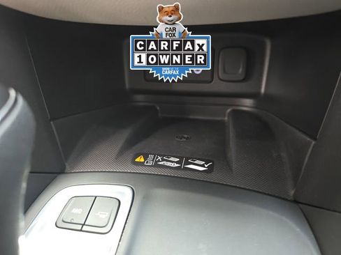 Used 2020 Chevrolet Equinox Premier image 35