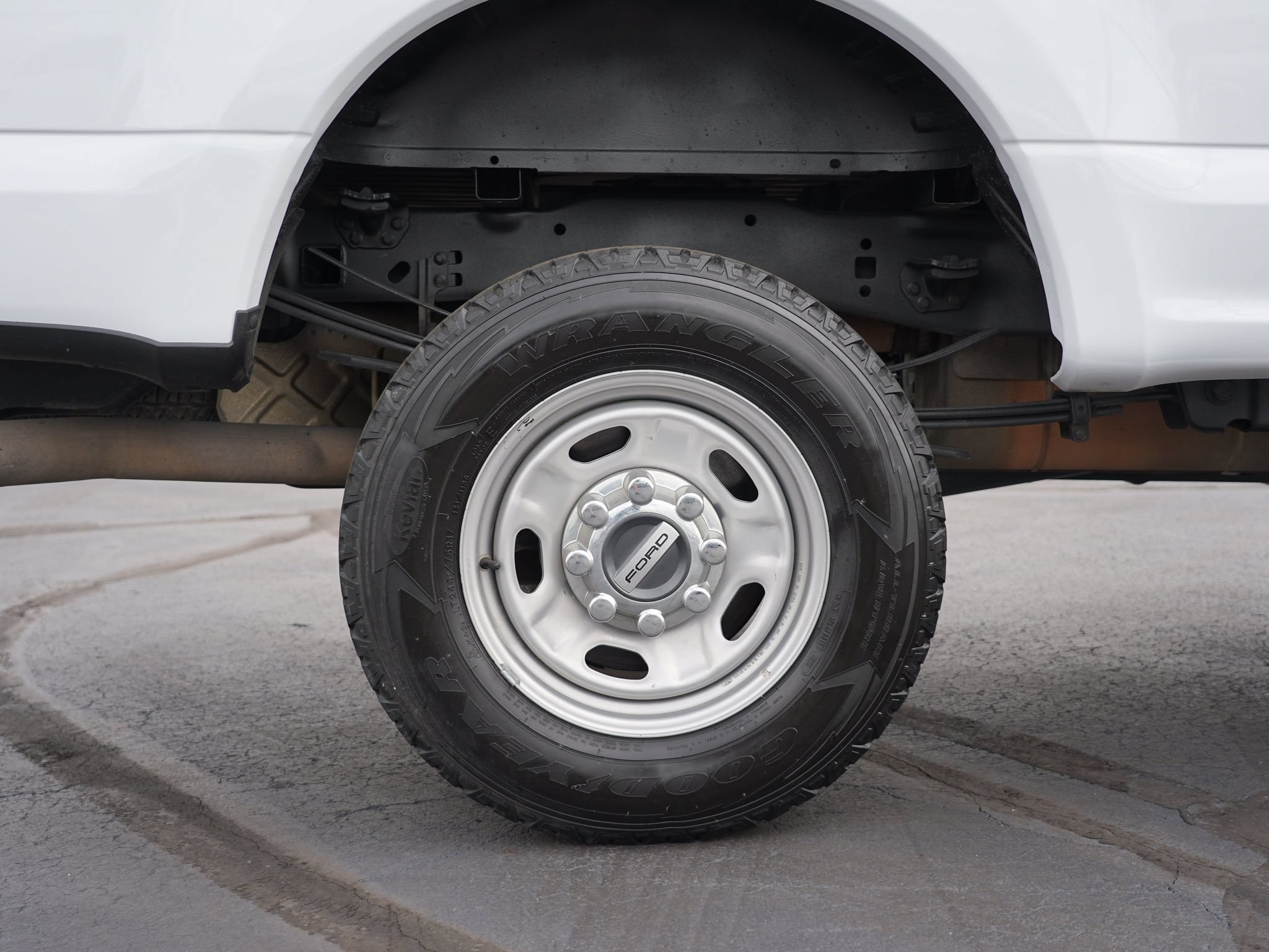 Used 2018 Ford F350 XL AWD/4WD image 12