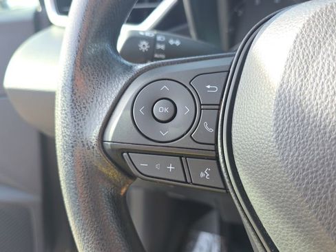 Used 2023 Toyota Corolla LE FWD image 19