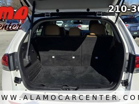Used 2012 Lincoln MKX FWD image 25