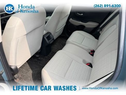 Used 2025 Honda HR-V LX image 8