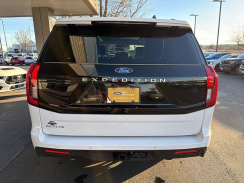 Certified 2025 Ford Expedition Active image 13