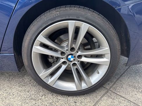 Used 2017 BMW 330i Sedan RWD image 11