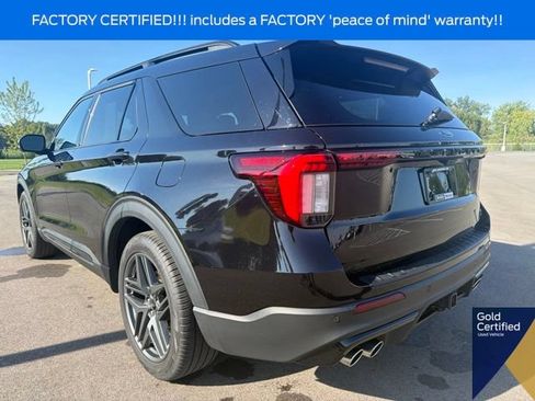 Used 2025 Ford Explorer ST AWD/4WD image 16