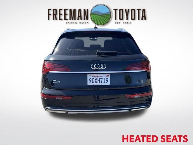 Used 2023 Audi Q5 2.0T Premium w/ Convenience Package AWD/4WD image 6