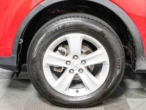 Used 2013 Toyota RAV4 XLE image 34