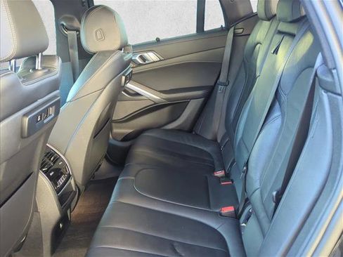 Used 2021 BMW X6 sDrive40i w/ Executive Package RWD image 24