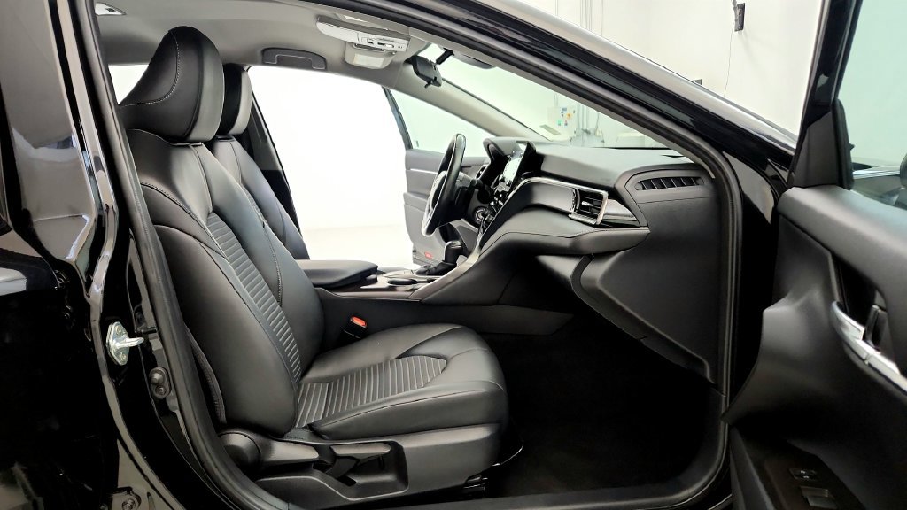 Certified 2024 Toyota Camry SE FWD image 17