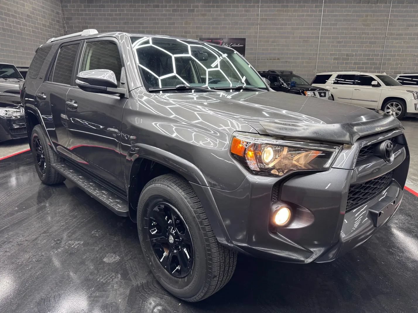 Used 2016 Toyota 4Runner SR5 Premium AWD/4WD image 1
