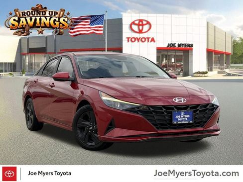 Used 2022 Hyundai Elantra SEL w/ Preferred Accessory Package image 1