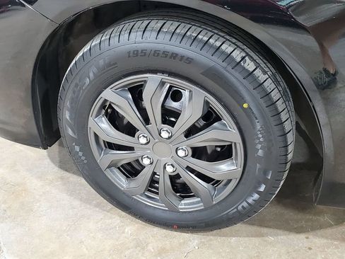 Used 2015 Honda Civic LX image 40