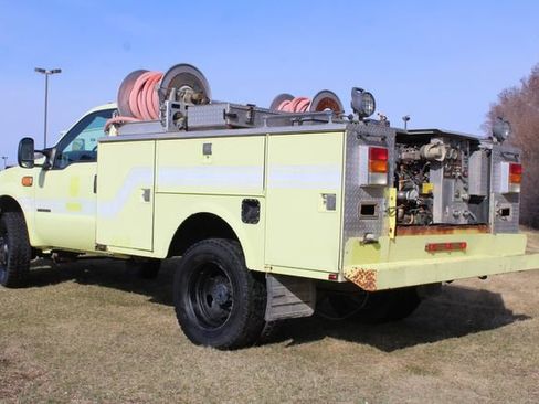 Used 2000 Ford F450 4x4 Regular Cab Super Duty image 3
