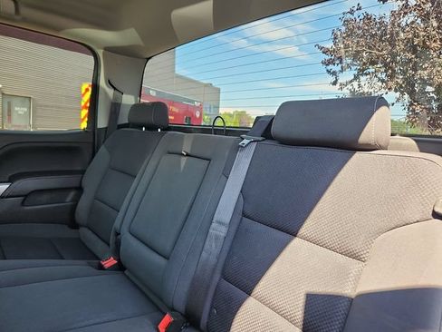 Used 2018 Chevrolet Silverado 1500 LT w/ All Star Edition AWD/4WD image 25