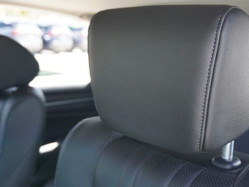 Used 2019 Honda Accord Touring image 25