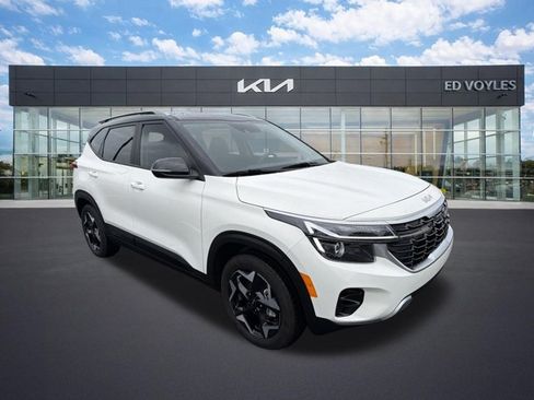 Certified 2025 Kia Seltos S FWD image 1