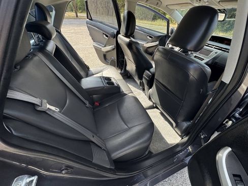 Used 2014 Toyota Prius Four FWD image 26