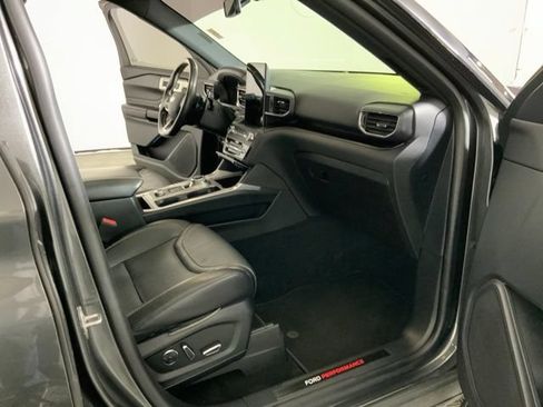 Used 2020 Ford Explorer ST w/ ST Street Pack AWD/4WD image 27