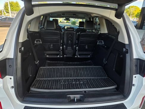 Used 2025 Honda Odyssey Touring image 36