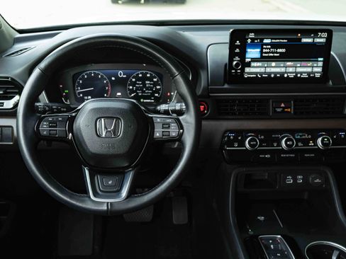 Used 2024 Honda Pilot Elite image 20