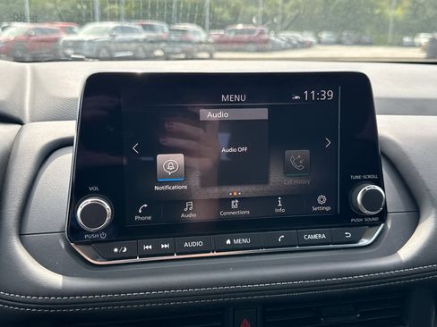 New 2026 Nissan Rogue SV w/ Cold Weather Package AWD/4WD image 18
